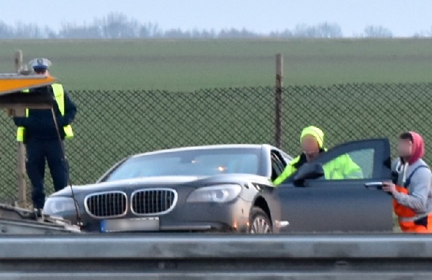 „Ten samochód nie powinien się tak zachować”- BOR ma już „pewną hipotezę” „Ten samochód nie powinien się tak zachować”- BOR ma już „pewną hipotezę”