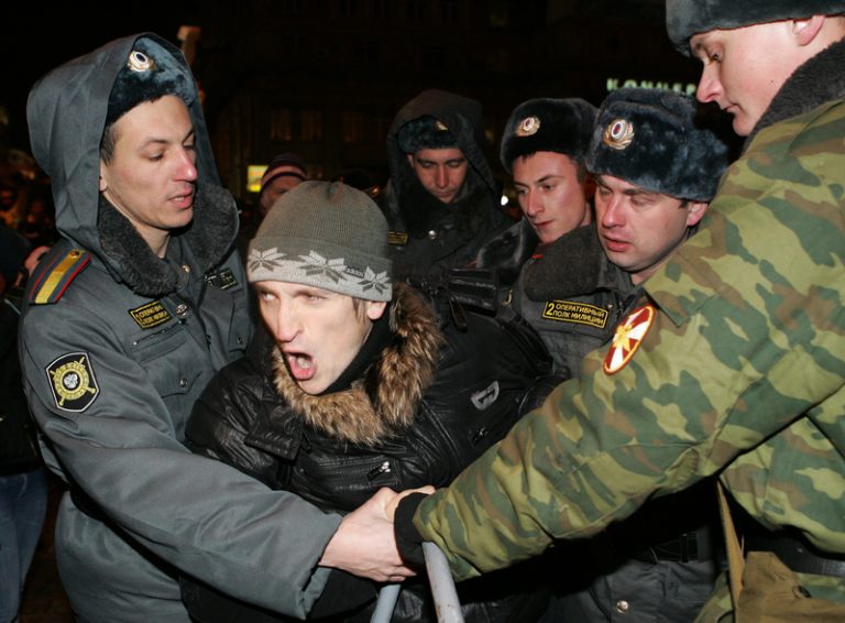 Rosyjskie władze będą monitorować niezadowolenie obywateli…