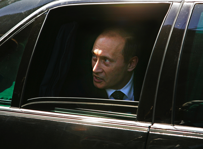Mieszkańcy syberyjskich miejscowości niechętnie witają Władimira Putina Mieszkańcy syberyjskich miejscowości niechętnie witają Władimira Putina