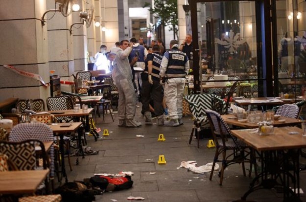 Atak terrorystyczny w centrum handlowym w Tel Awiwie. Nie żyją trzy osoby Atak terrorystyczny w centrum handlowym w Tel Awiwie. Nie żyją trzy osoby