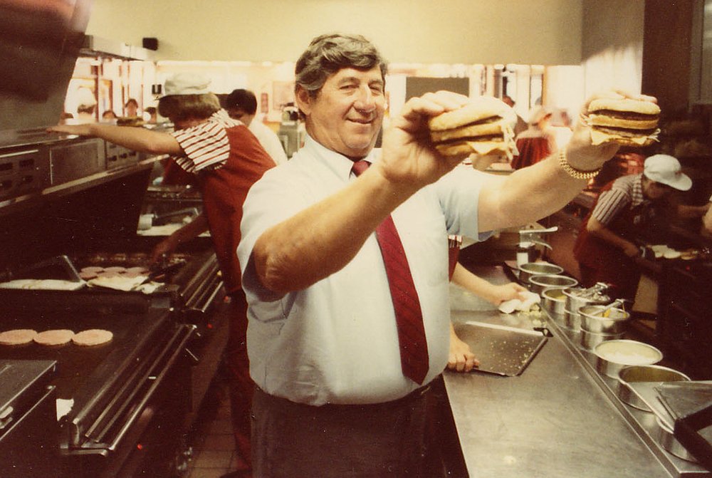 Zmarł Michael “Jim” Delligatti – twórca legendarnego Big Mac’a Zmarł Michael “Jim” Delligatti – twórca legendarnego Big Mac’a