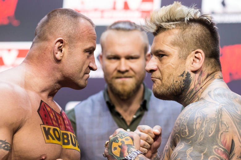 30-latek rozpowszechniał galę KSW na Facebooku. Grozi mu kara do 2 lat więzienia 30-latek rozpowszechniał galę KSW na Facebooku. Grozi mu kara do 2 lat więzienia