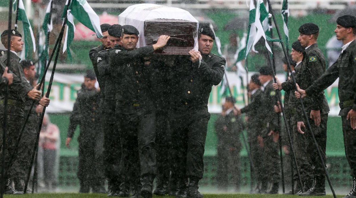 Chapecoense pożegnało swoich piłkarzy Chapecoense pożegnało swoich piłkarzy