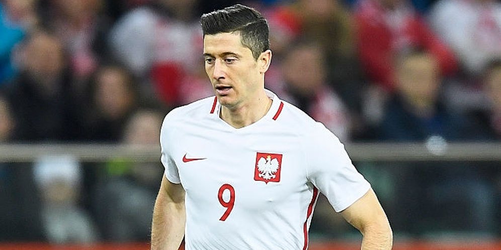 Robert Lewandowski nominowany do drużyny roku! Robert Lewandowski nominowany do drużyny roku!