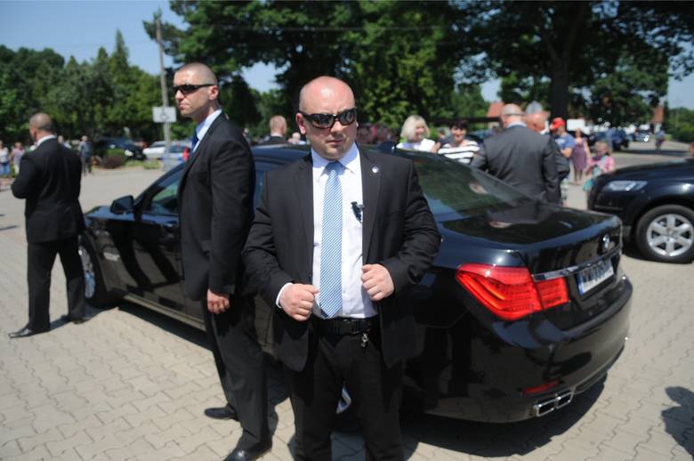 Kulisy pracy oficerów BOR-u Kulisy pracy oficerów BOR-u