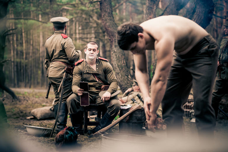 Film “Zerwany kłos”, nakręcony pod okiem o. Rydzyka, wchodzi do kin Film “Zerwany kłos”, nakręcony pod okiem o. Rydzyka, wchodzi do kin