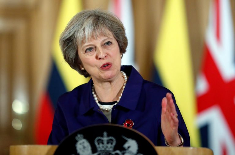 Theresa May podtrzymuje żądanie zmian w umowie, zwraca uwagę D.Tuskowi za słowa o piekle