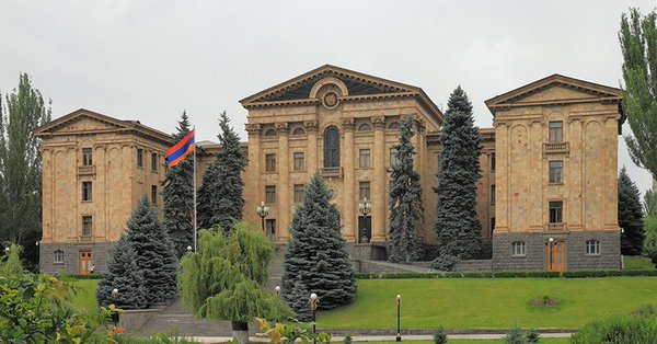Wybory parlamentarne w Armenii Wybory parlamentarne w Armenii