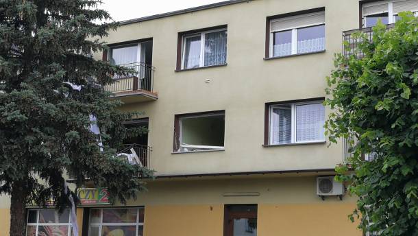 Świętokrzyskie: Wybuch gazu w Sierakowie – dwie osoby trafiły do szpitala Świętokrzyskie: Wybuch gazu w Sierakowie – dwie osoby trafiły do szpitala
