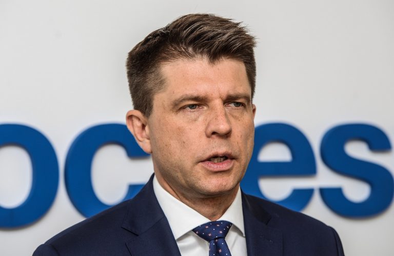 Petru: Trzeba ograniczyć liczbę spółek skarbu państw