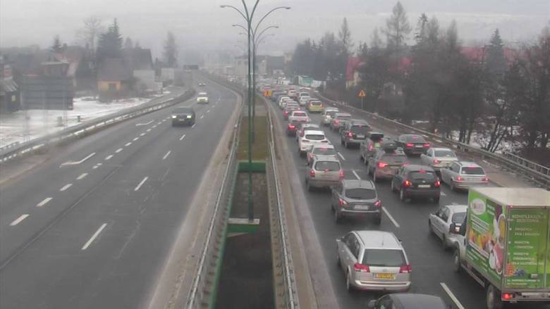 Zakopane: Już po sylwestrze, a korki dalej gigantyczne Zakopane: Już po sylwestrze, a korki dalej gigantyczne