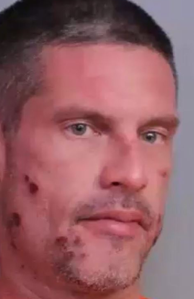 Kierowca zadzwonił na policję z informacją, że prowadzi pod wpływem alkoholu Kierowca zadzwonił na policję z informacją, że prowadzi pod wpływem alkoholu