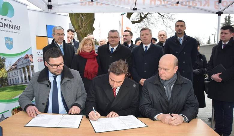 Rusza budowa pierwszego odcinka drogi S7 w Małopolsce Rusza budowa pierwszego odcinka drogi S7 w Małopolsce