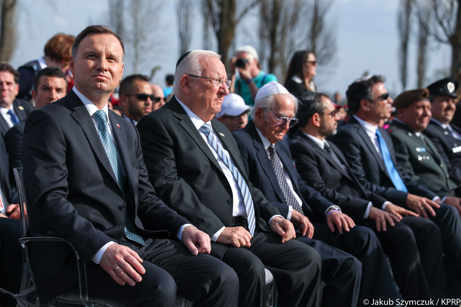 Prezydent Izraela w Oświęcimiu: Niemcy stworzyli obozy, ale nasi ludzie nie byli mordowani tylko w tych obozach Prezydent Izraela w Oświęcimiu: Niemcy stworzyli obozy, ale nasi ludzie nie byli mordowani tylko w tych obozach