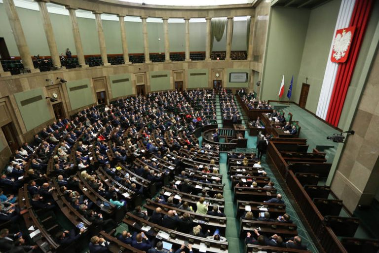 W Sejmie jest poselski projekt nowelizacji ustawy o Sądzie Najwyższym autorstwa PiS. Co przewiduje?