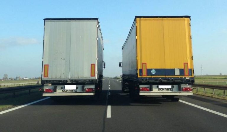 UE: Weszły w życie przepisy zaostrzające zasady delegowania pracowników. Niemcy wykurzą polskich transportowców?