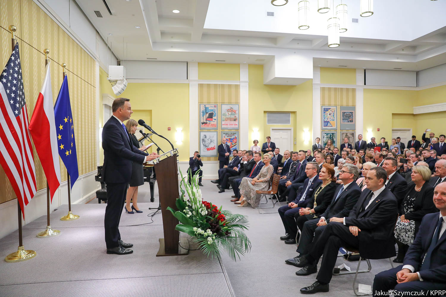 Andrzej Duda na spotkaniu z Polonią w Waszyngtonie: Wkrótce pojawią się efekty spotkania z Donaldem Trumpem Andrzej Duda na spotkaniu z Polonią w Waszyngtonie: Wkrótce pojawią się efekty spotkania z Donaldem Trumpem