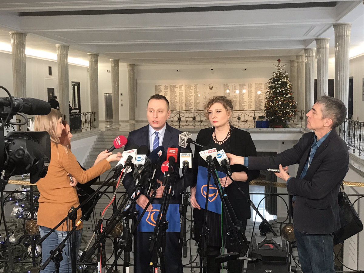 PO domaga się wyjaśnień ws. ustawy o przeciwdziałaniu przemocy PO domaga się wyjaśnień ws. ustawy o przeciwdziałaniu przemocy
