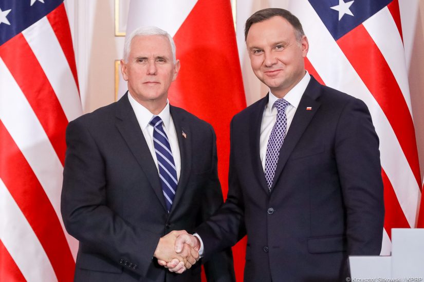 2 września dojdzie do bilateralnego spotkania prezydenta Dudy z wiceprezydentem Mikem Pencem 2 września dojdzie do bilateralnego spotkania prezydenta Dudy z wiceprezydentem Mikem Pencem