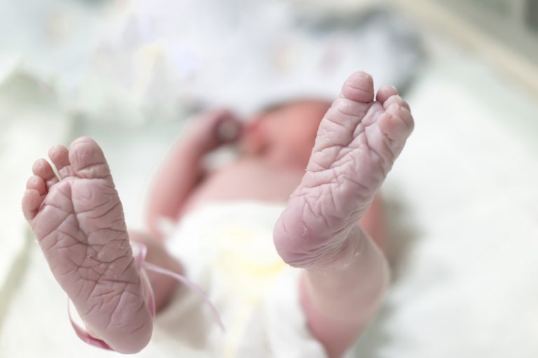 Włochy/ Rząd przyznał obywatelstwo ciężko chorej 8-miesięcznej dziewczynce z Wielkiej Brytanii po to, by mogła być leczona w watykańskim szpitalu