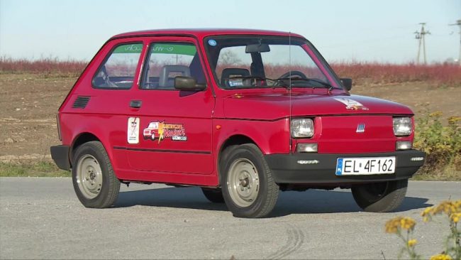 Dzisiaj Polski Fiat 126p obchodzi urodziny!
