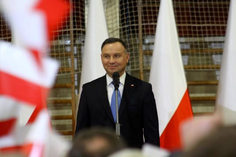Zakłócanie przemówienia prezydenta z okazji rocznicy zaślubin Polski z morzem. Jest reakcja sztabu Dudy
