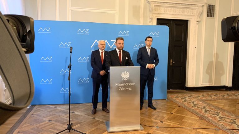 Minister Szumowski: Za 7-10 dni w Polsce zakażonych może być ponad 1000 osób