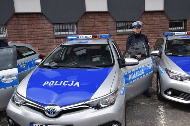 Polska policja przemaluje radiowozy. Będą na nich gwiazdy jak w Ameryce!