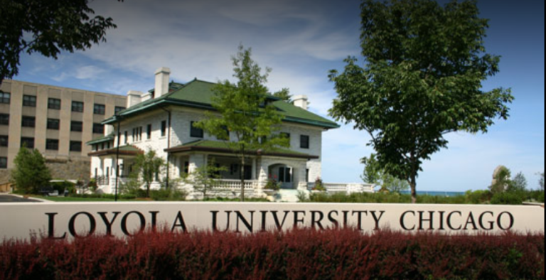 Studenci Loyola University nadal będą uczyć się online