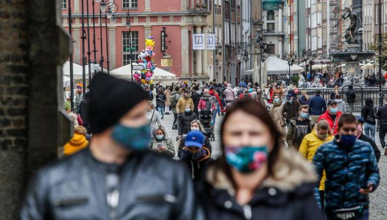Sondaż: Jedna trzecia Niemców nie chce ograniczania swoich praw oraz obowiązku szczepień