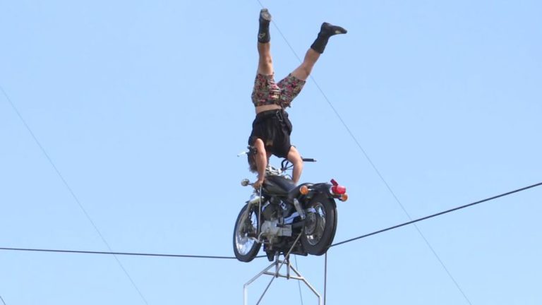 Akrobaci na jednośladach – pokazy Daredevil Rally powróciły. Kolejne już w pierwszy weekend marca