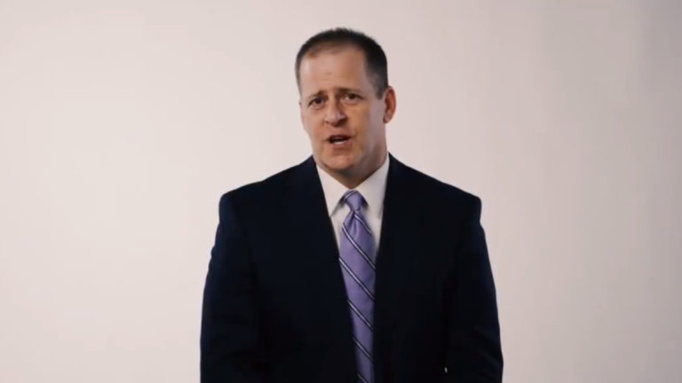 Republikanin Paul Schimpf wystartuje w wyborach na gubernatora Illinois