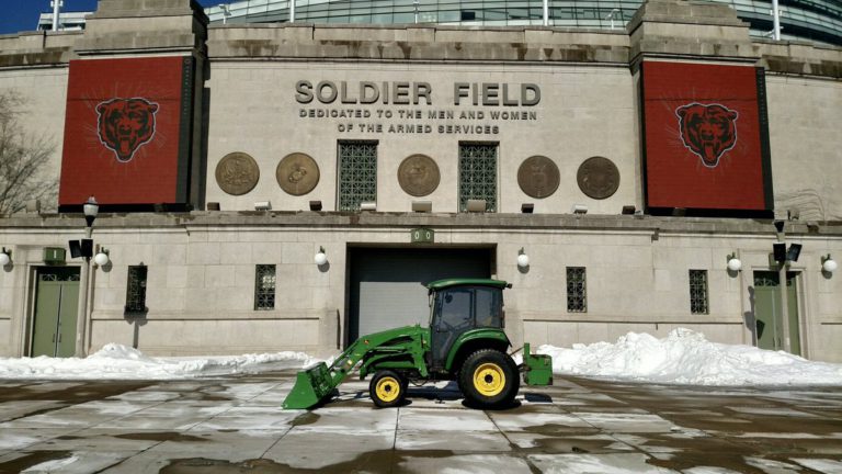 Chicago planuje uruchomienie dużych punktów szczepień na stadionach