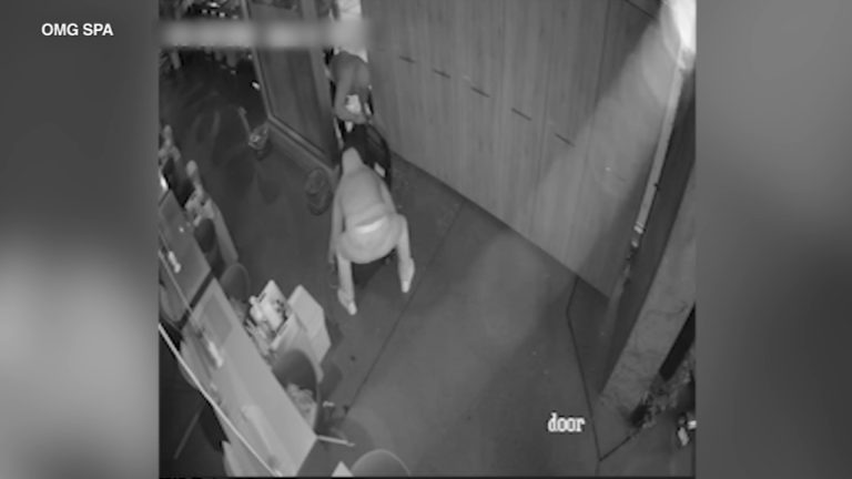 Policja podejrzewa: Kradzież samochodów z wypożyczalni z O’Hare i ATM-ów może być ze sobą powiązana