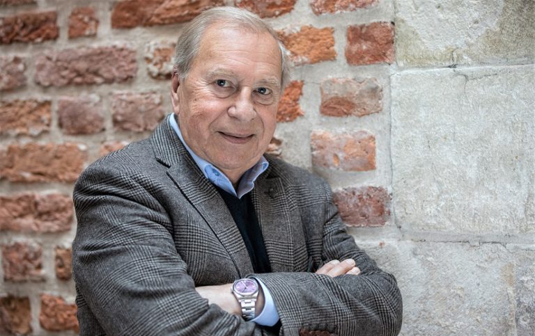 Jerzy Stuhr w wielkim stylu wraca po chorobie. W Operze Krakowskiej premiera spektaklu „Cosi fan tutte”
