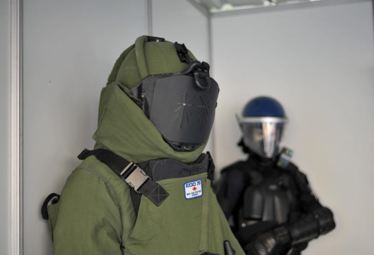 Nastolatek przyniósł do szkoły bombę domowej roboty. Doszło do przypadkowej detonacji ładunku