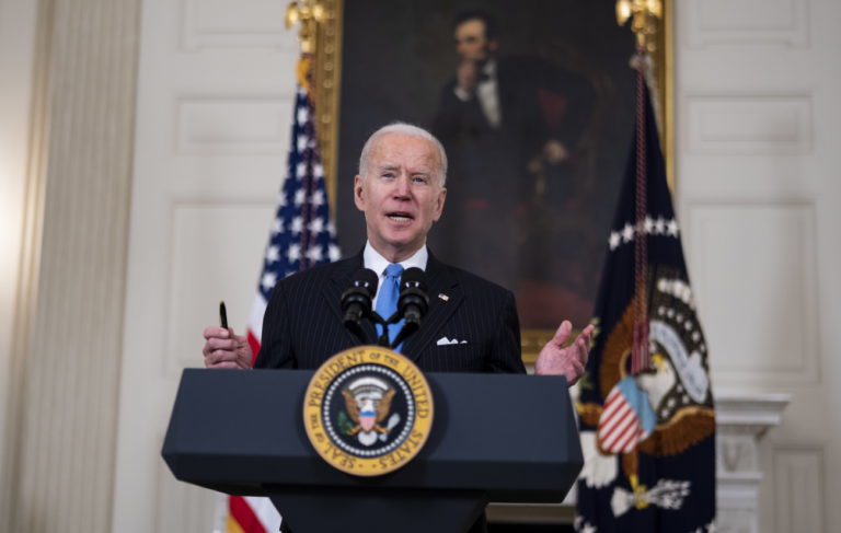 Biden: Do końca maja będziemy mogli zaszczepić każdego dorosłego Amerykanina