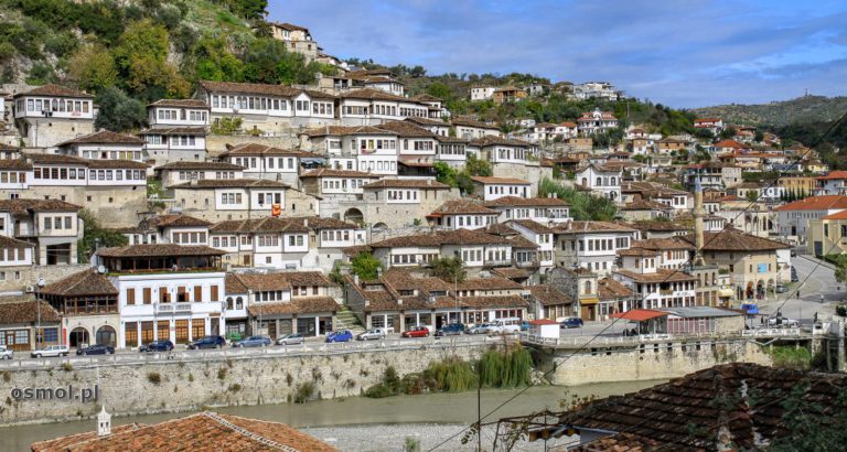 Albania – jedno z siedmiu państw na świecie generujące 100 proc. energii elektrycznej z OZE. To zasługa warunków naturalnych – głównie licznych rzek