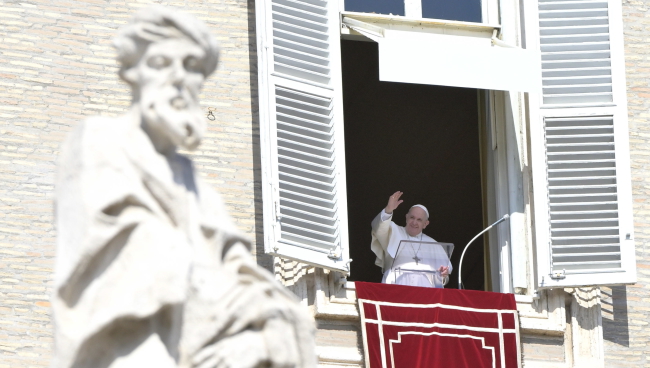 Papież po serii zamachów: przemoc rodzi przemoc