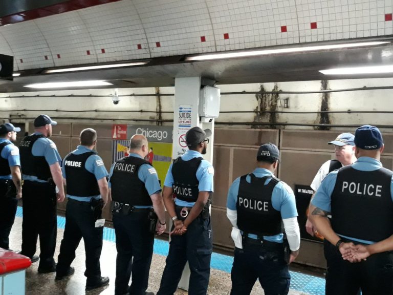 Nadkomisarz David Brown zapowiada zwiększenie patroli w środkach komunikacji miejskiej CTA