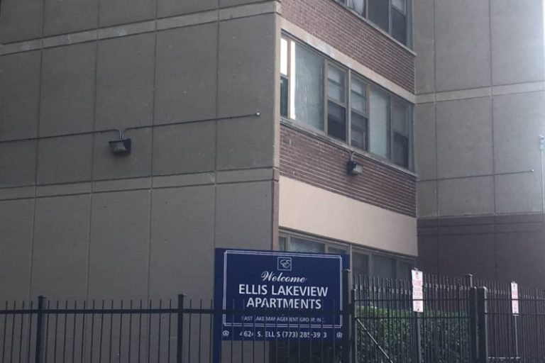 Brud, pleśń i szczury. Mieszkańcy skarżą się na właściciela i byłego zarządcę budynku