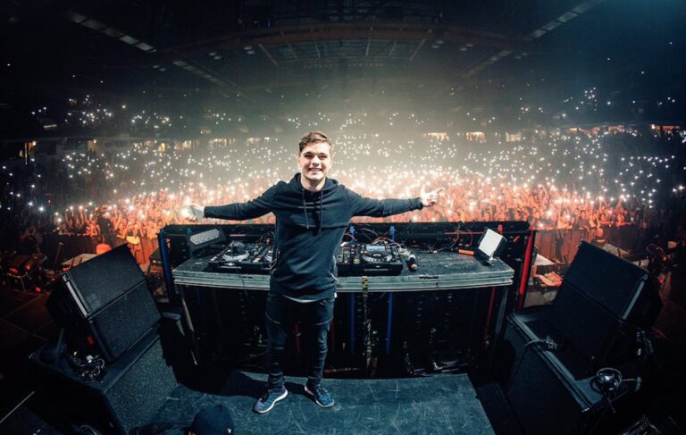 DJ Martin Garrix wśród gwiazd Lollapalooza 2025