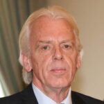 Leo_Beenhakker_20_02_2008_(1)_(cropped)