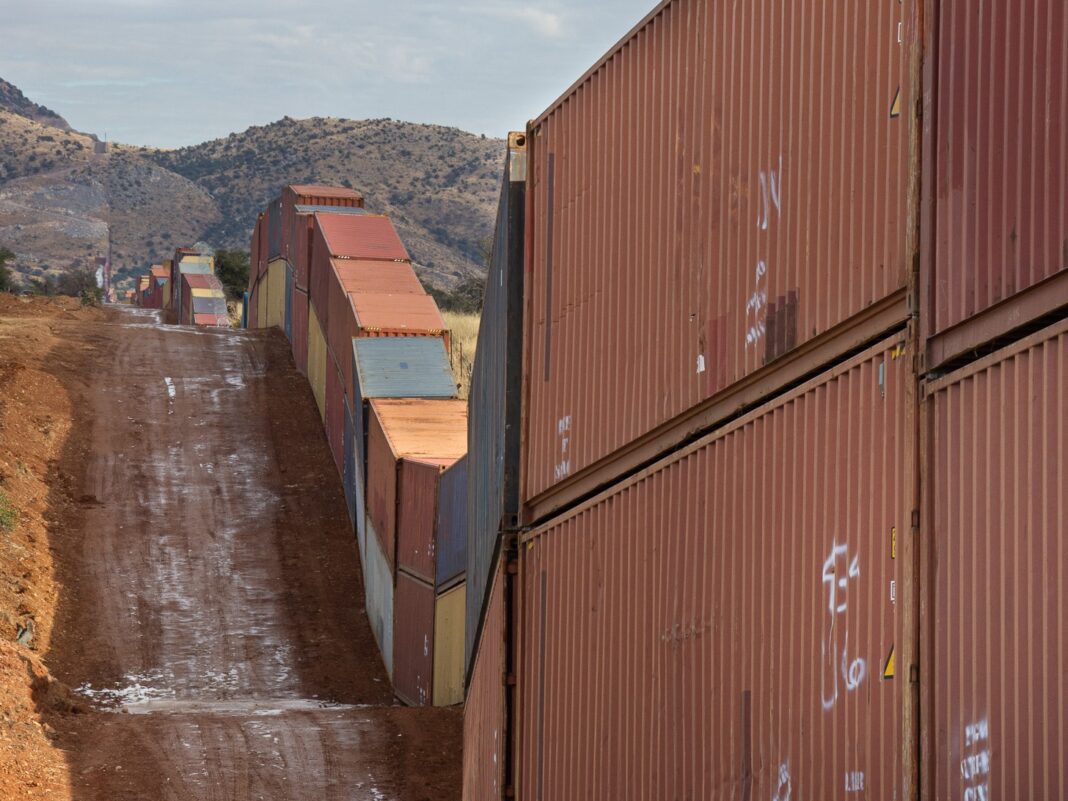 mur arizona