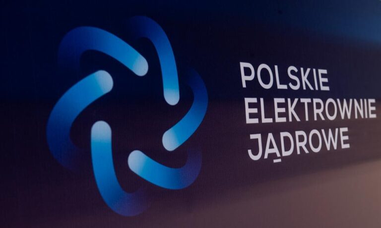 Budowa pierwszej polskiej elektrowni jądrowej w 70 proc. zostanie sfinansowana długiem, a w pozostałej części ze środków budżetu państwa