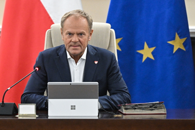 Tusk „zachęca” Bodnara do działania ws. podejrzeń nieprawidłowości przy wyborach