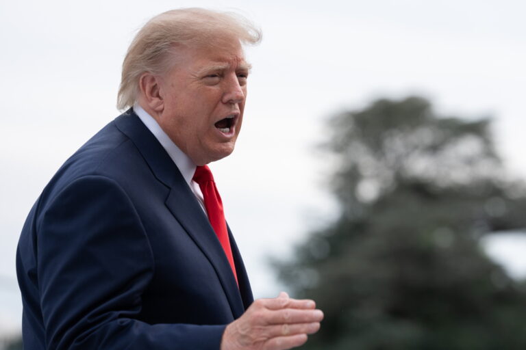 Trump: Zełenski chce przysparzać problemów światu. Czas, by Ukraina wybrała nowego prezydenta
